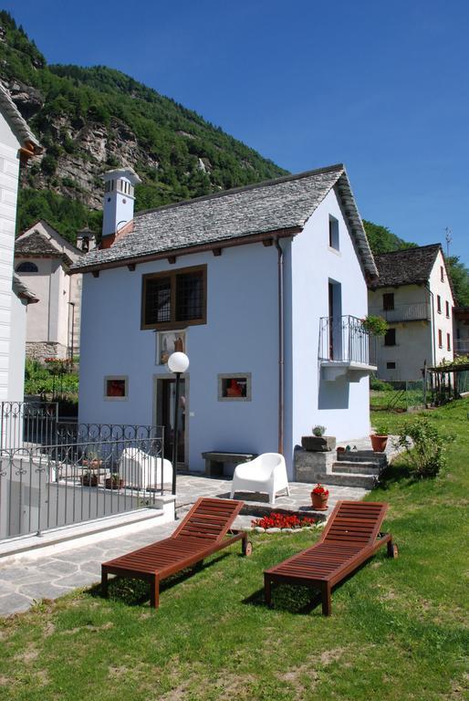 Ca' Del Borgo Hotel Cadarese Buitenkant foto
